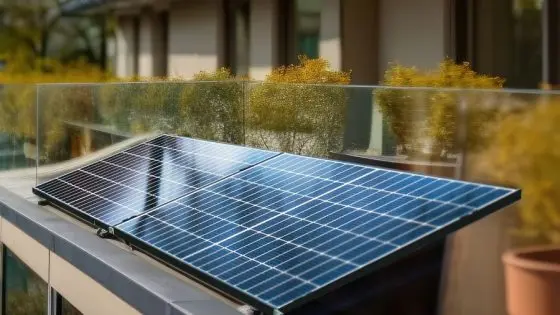 ¿Qué es una planta de energía solar para balcón y en qué condiciones se puede instalar? ¿Cuándo es una inversión sensata una planta de energía solar para balcón?